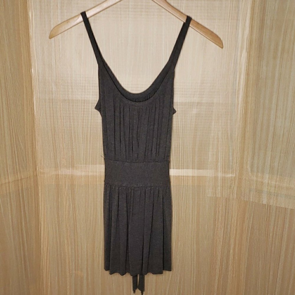 Three Dots  Grey Knit Tunic Length Sleeveless Top